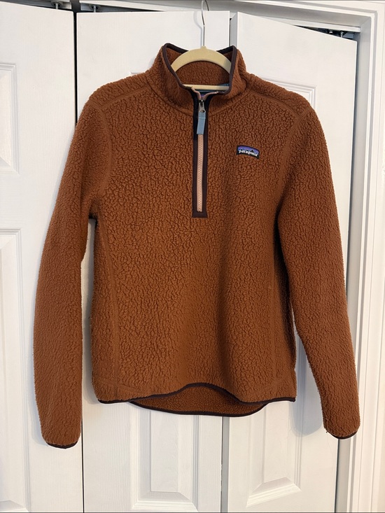 Patagonia Tops - Patagonia retro pile quarter zip